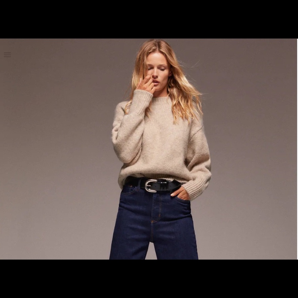 NWT ZARA SOFT FEEL KNIT SWEATER SIZE SMALL